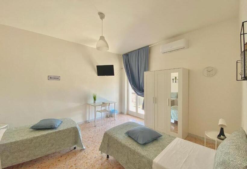 Семейный Номер, Guest House Service   Modugno
