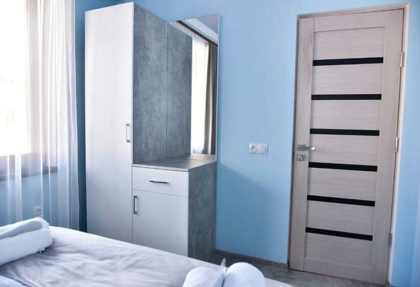 家庭间, Aba Resort