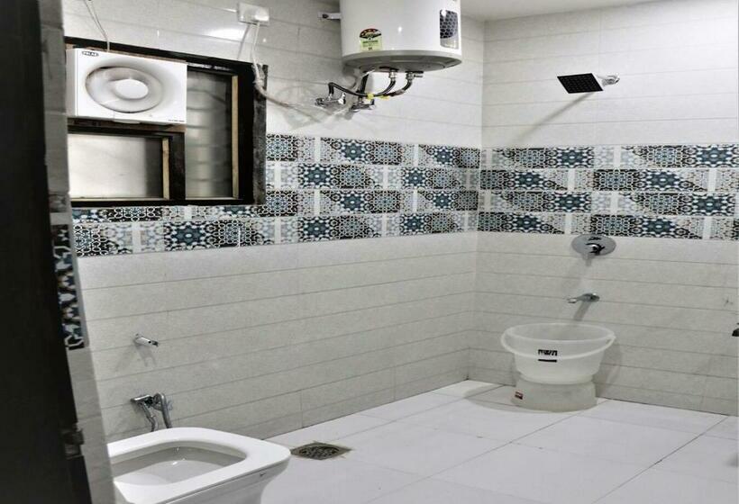 חדר דלוקס, Blue Pine