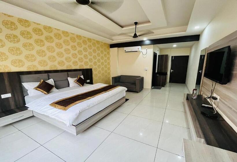 חדר סופריור, Blue Pine