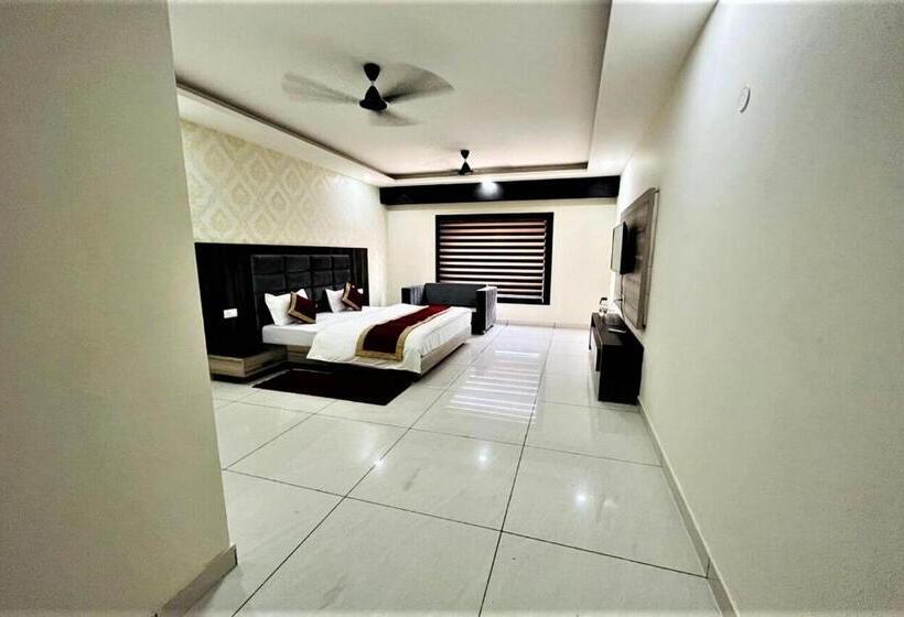 חדר סופריור, Blue Pine