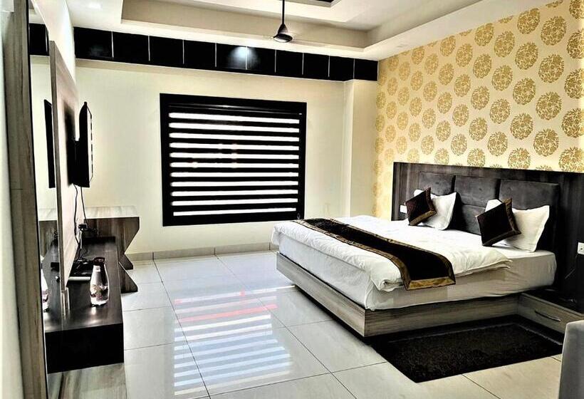 חדר סופריור, Blue Pine