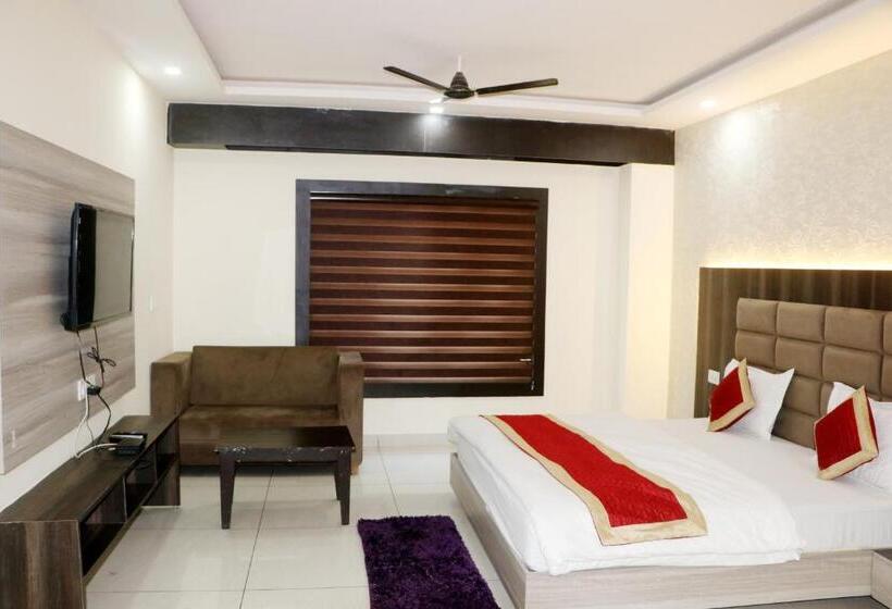 חדר סופריור, Blue Pine