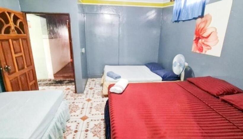 غرفة قياسية رباعية, Hostal Tortuga Viajera