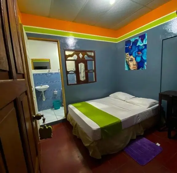 スタンダードルーム, Hostal Tortuga Viajera