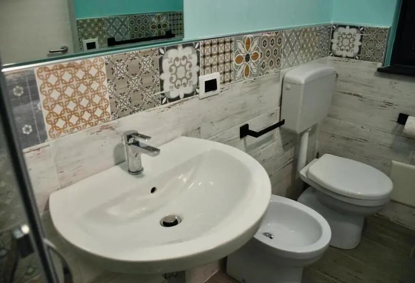 Deluxerum Stadsutsikt, B&b Aurora