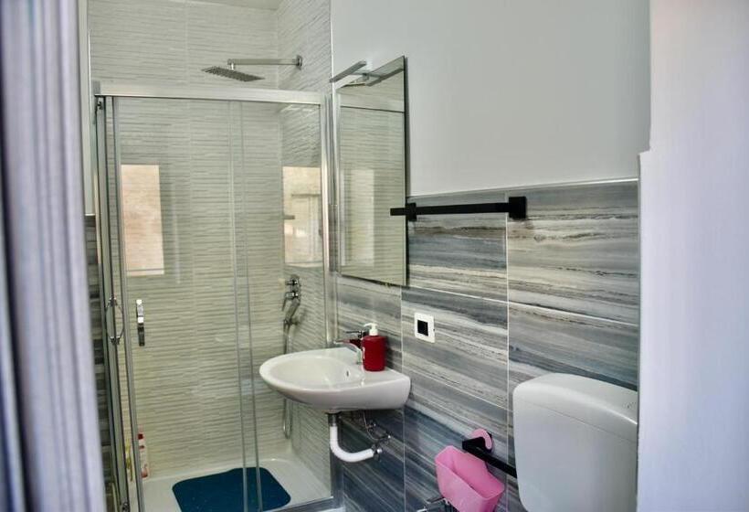 スタンダードルーム, B&b Aurora