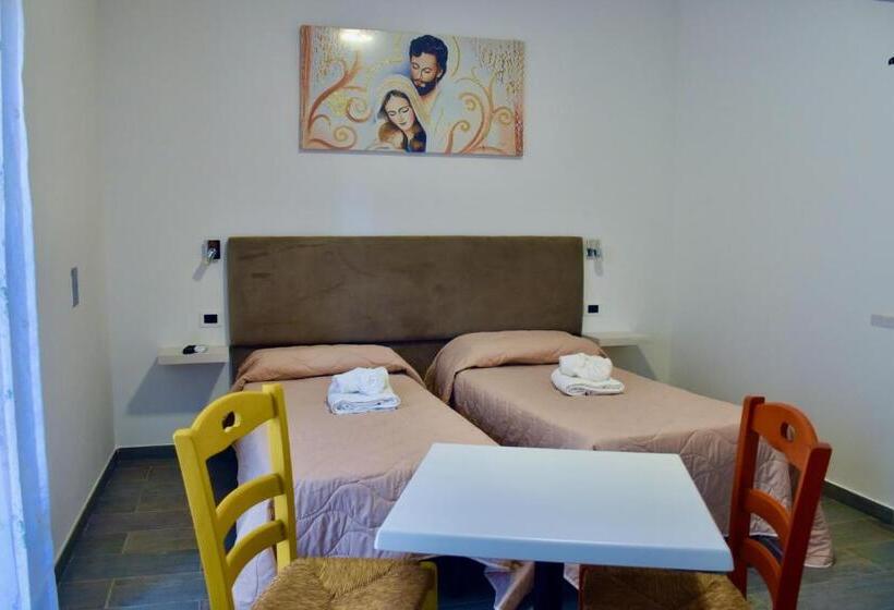 スタンダードルーム, B&b Aurora