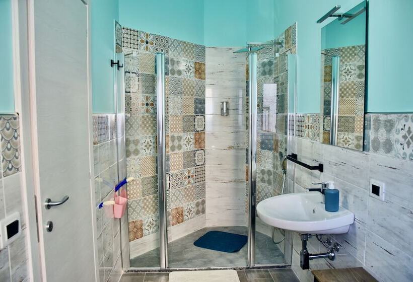 スタンダードルーム, B&b Aurora