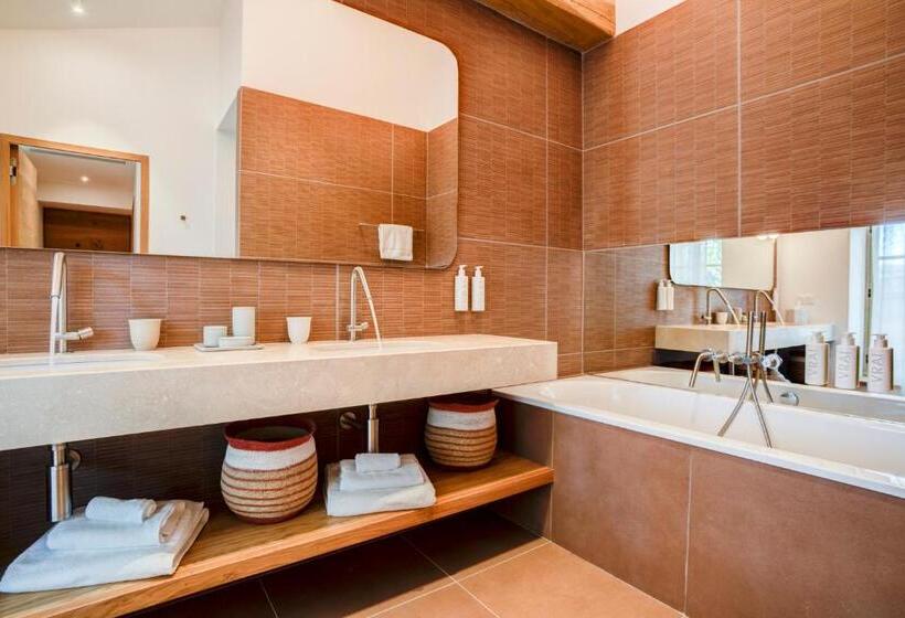 豪华园景房, Domaine De Panery