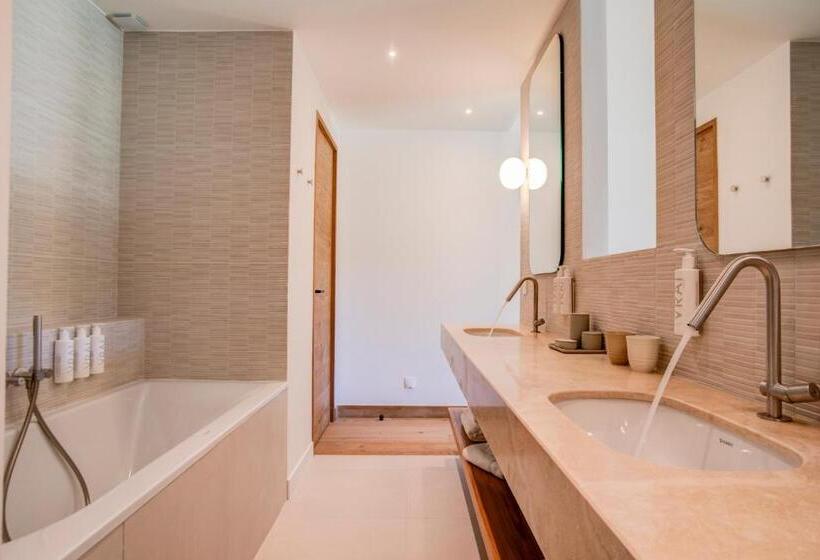 带阳台的豪华间, Domaine De Panery