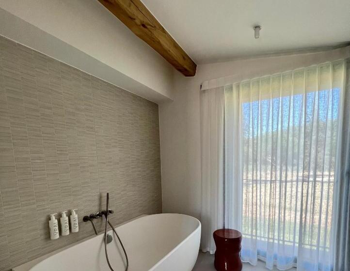 套房带园景, Domaine De Panery