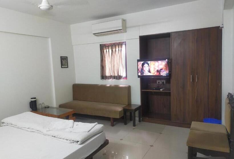 スーペリアールーム, Kartiki