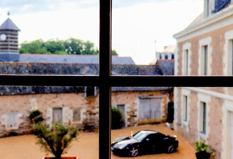 デラックスルーム, La Demeure De L Aubance