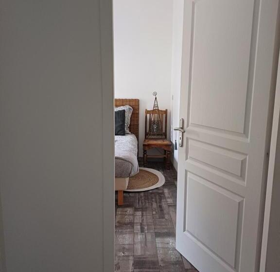 Номер Стандарт, Chambre D Hôtes, Spa Privatif   Gard, Occitanie