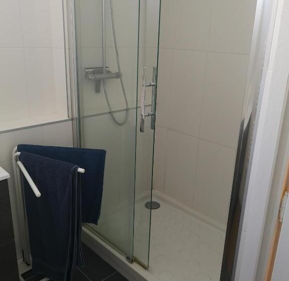 اتاق استاندارد, Demeure De Boisclaireau