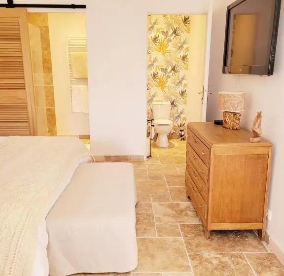 テラス付きスタンダードルーム, Chambres D Hôtes De La Vallée