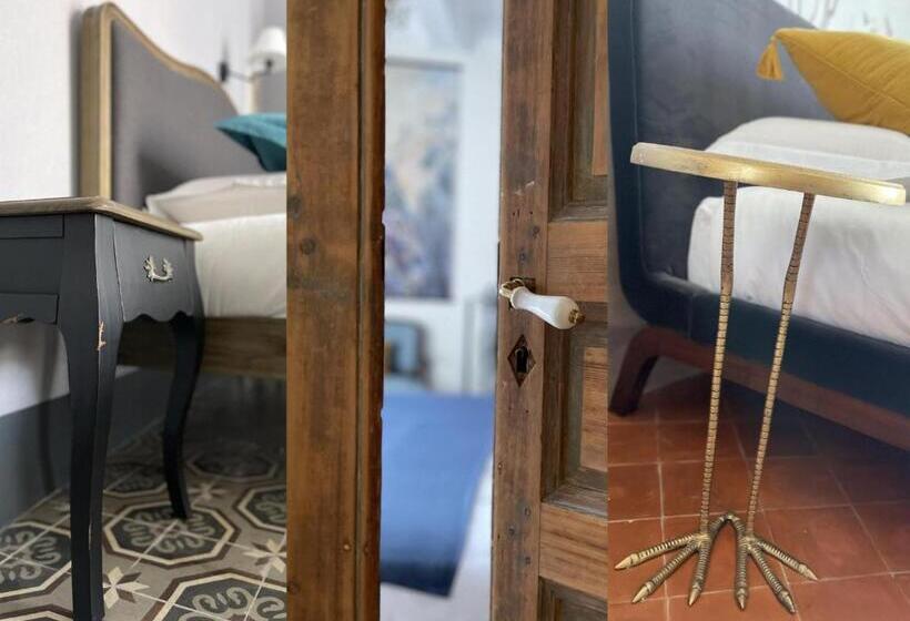 חדר דלוקס, L Oiseau Bleu Peacock