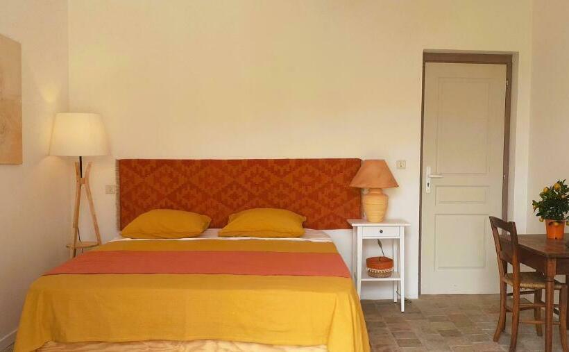 标准间, Clair De Vigne