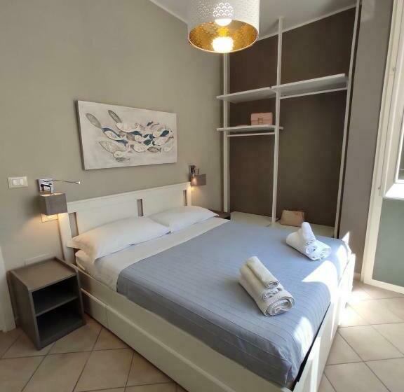 דירת חדר סופריור, San Pietro Otranto