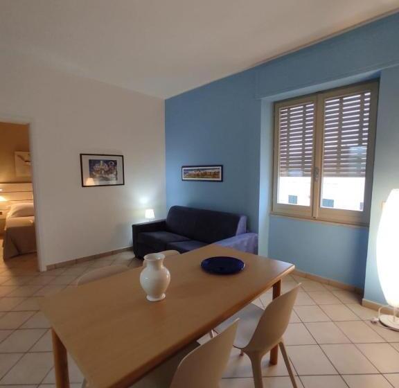 דירת חדר סופריור, San Pietro Otranto