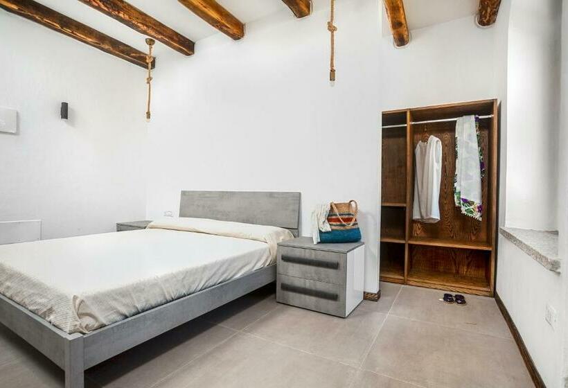 标准间, Il Busciolotto