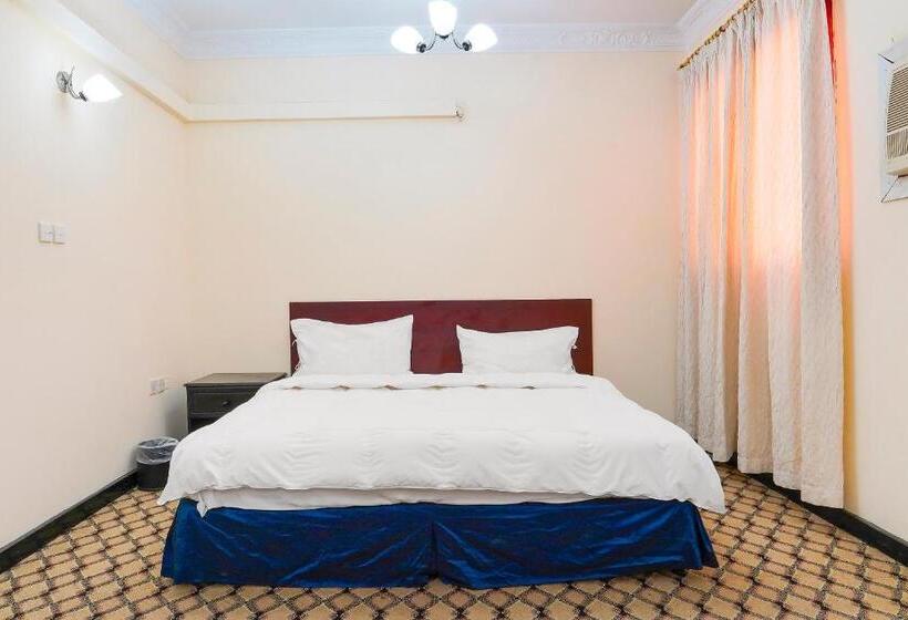 استودیوی استاندارد, Oyo 124 Al Salam Palace