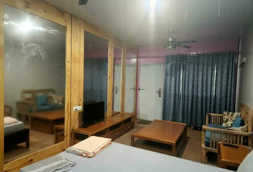 غرفة ديلوكس سرير كينج, The Cube Stay