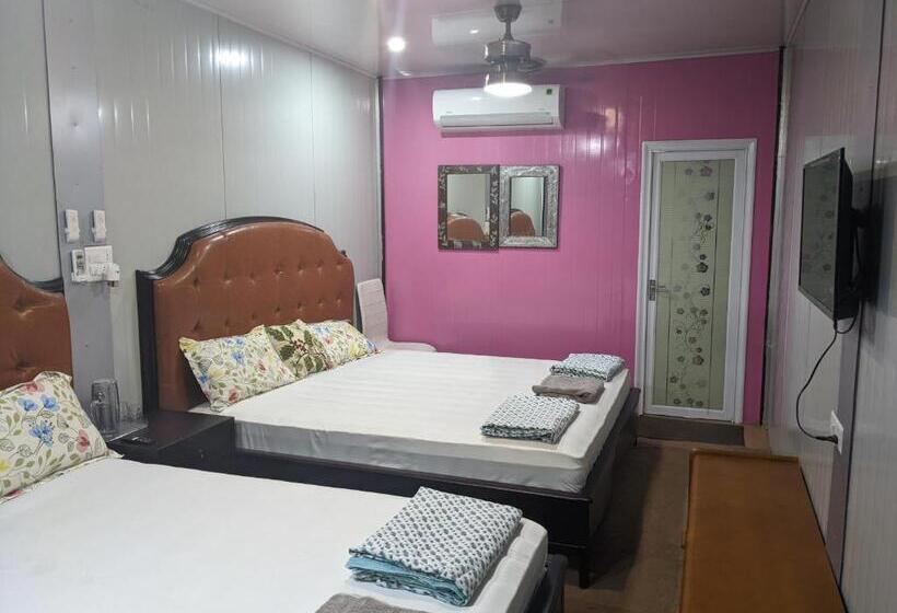 غرفة ديلوكس عائلية, The Cube Stay