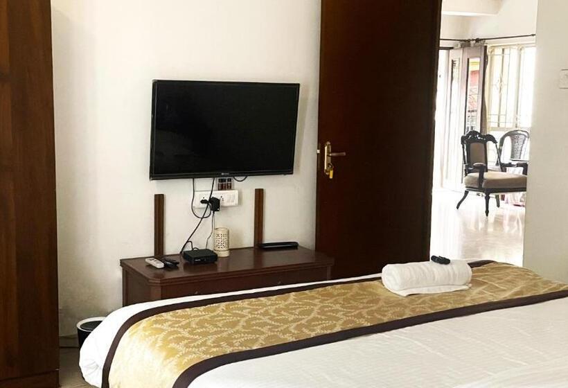 1 Bedroom Apartment with Balcony, The Aster Homestay   Bedrooms & Apartments