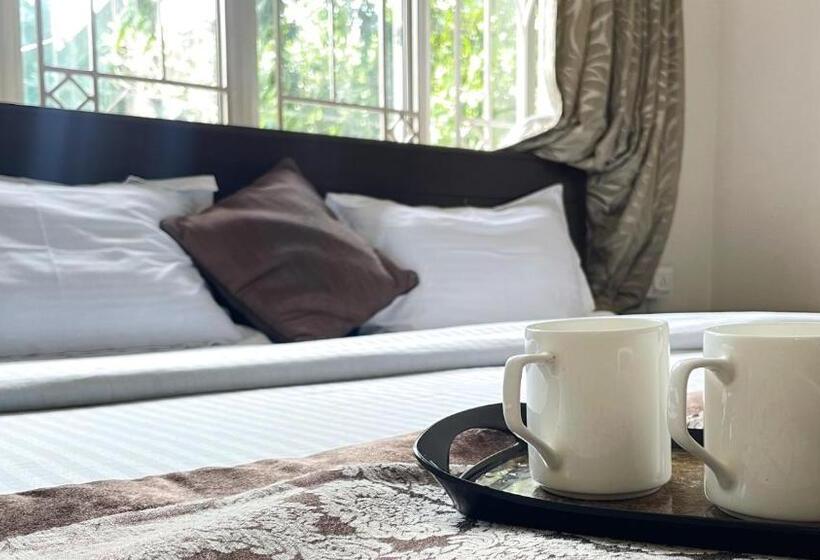 Deluxe Room, The Aster Homestay   Bedrooms & Apartments