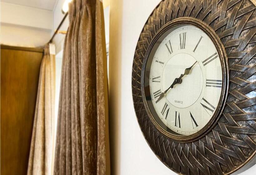 1 Bedroom Apartment with Balcony, The Aster Homestay   Bedrooms & Apartments