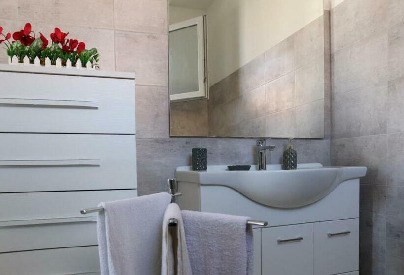 스탠다드 룸, Resort Leonardo  Room, Pool & Restaurant