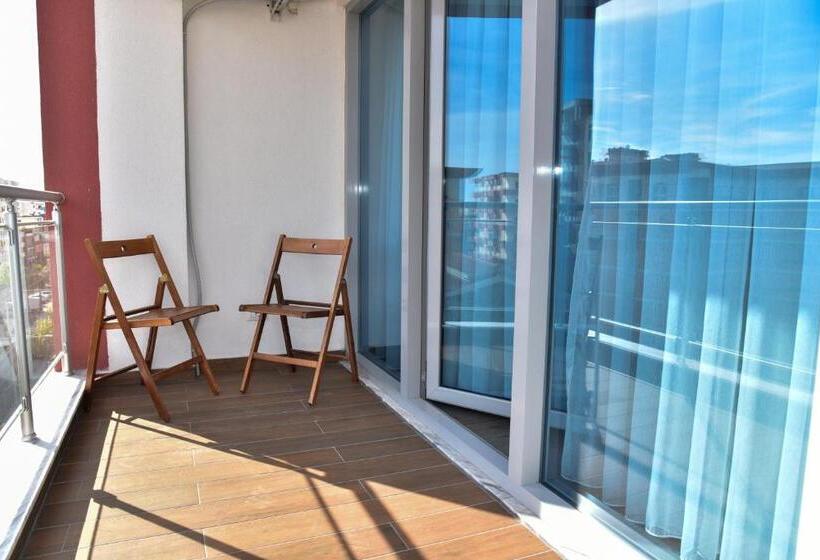 スタンダードトリプルルーム, Imperiale