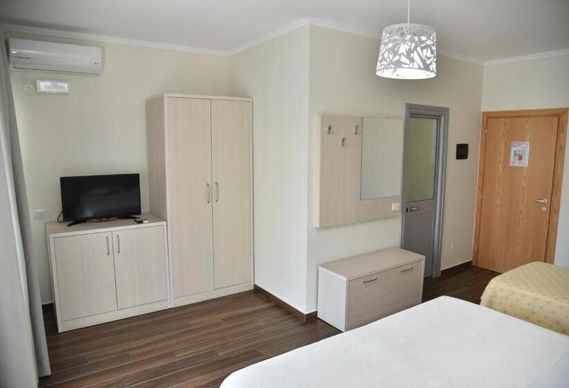 スタンダードトリプルルーム, Imperiale