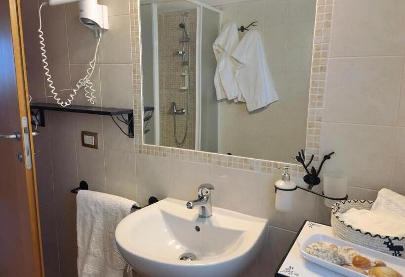 Семейный Номер, La Corte Degli Ulivi   Albergo Rurale