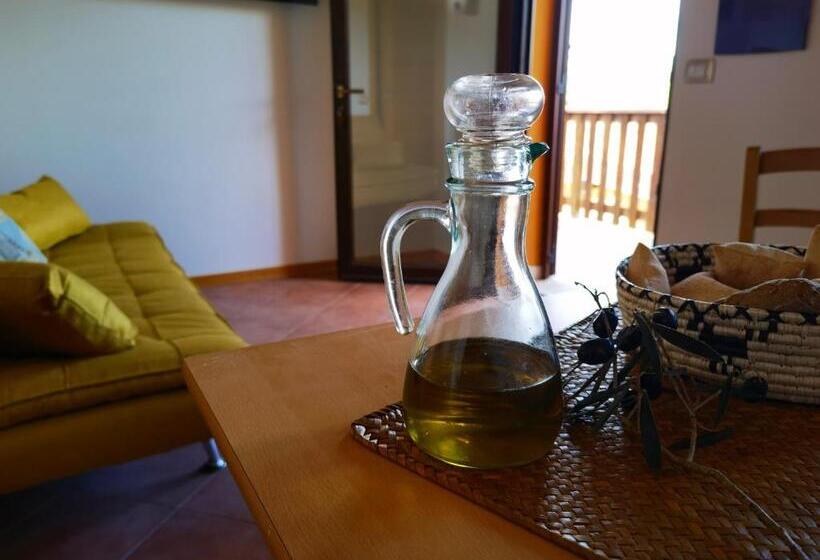 חדר סטנדרט עם מרפסת, La Corte Degli Ulivi   Albergo Rurale