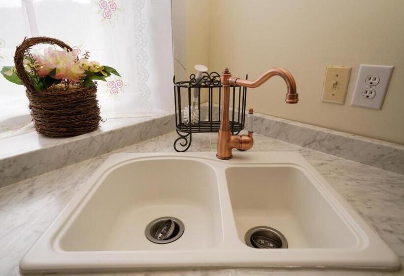 غرفة قياسية مطلّة علي الحديقة, Nicura Ranch Inn & Stables