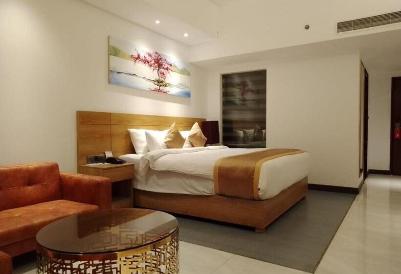 سوییت جونیور, X Rajshahi