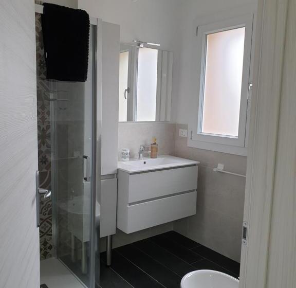 スタンダードルーム, Affittacamere Casa Marconi