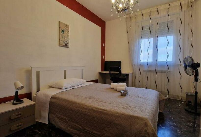 اتاق استاندارد یک تخته با سرویس بهداشتی مشترک, Hope Apartment