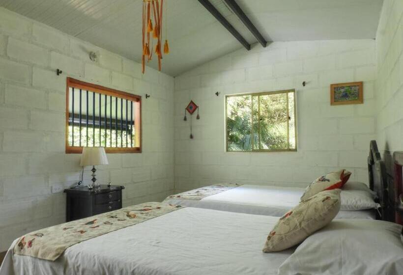 חדר סטנדרט לארבעה, La Posada De Las Aves