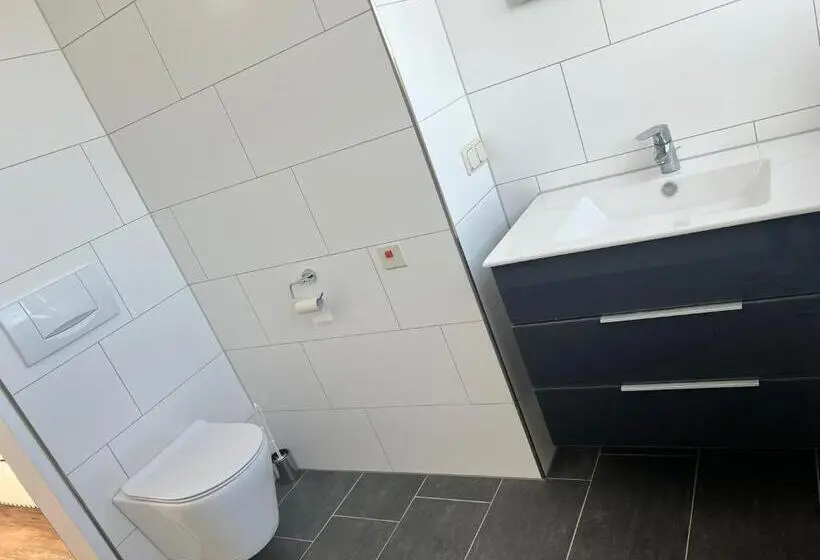スタンダードルーム, Zimmer In Ramstein