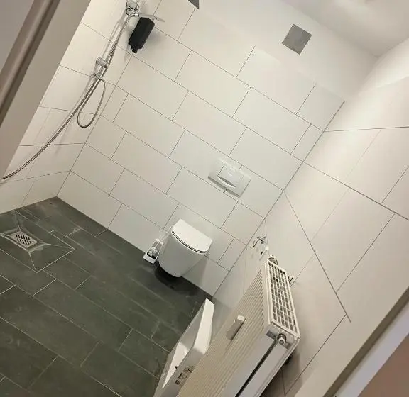 スタンダードルーム, Zimmer In Ramstein