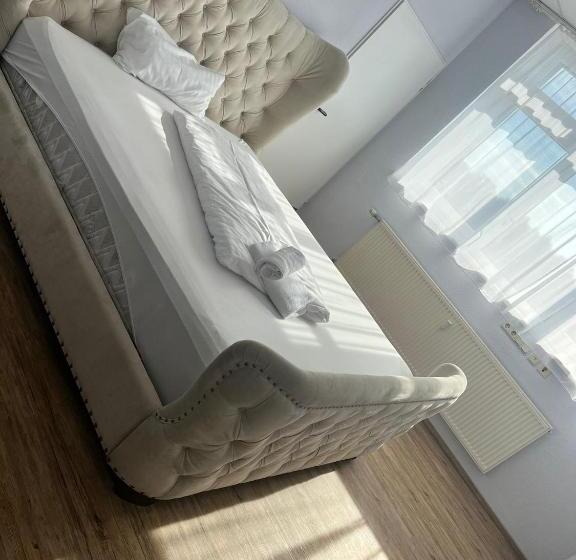 غرفة ديلوكس, Zimmer In Ramstein