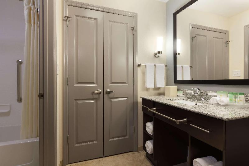 스위트 킹사이즈 침대, Homewood Suites By Hilton Huntsville Downtown, Al