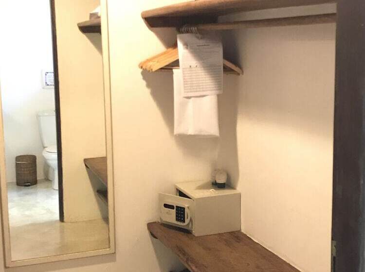 스탠다드 방갈로, Pousada Capim Santo