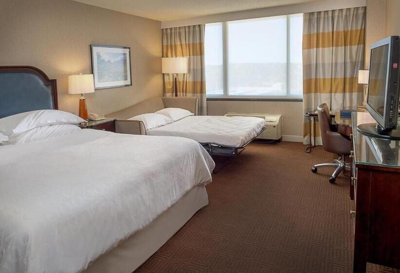 스탠다드 룸 킹사이즈 침대, Sheraton Westport Plaza