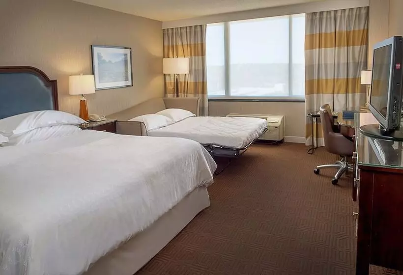 デラックスルーム, Sheraton Westport Plaza