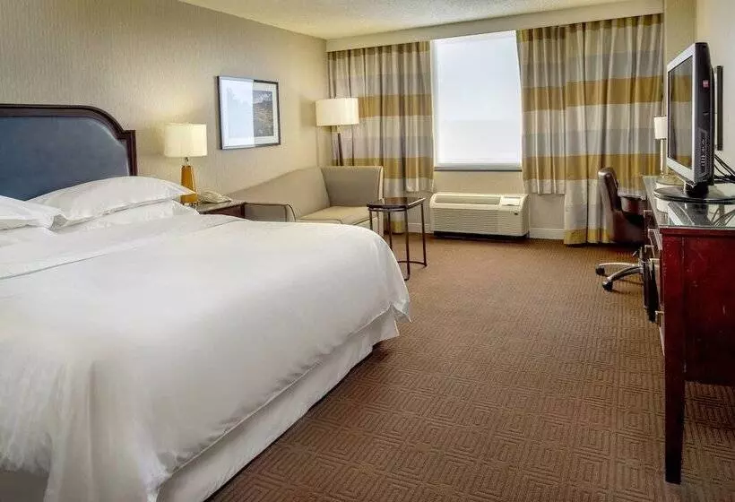 デラックスルーム, Sheraton Westport Plaza